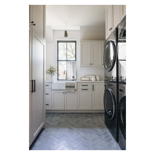 Custom Transitional - Transitional - Laundry Room - Chicago - by Mondo ...