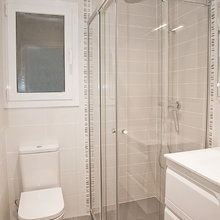 Des bathroom