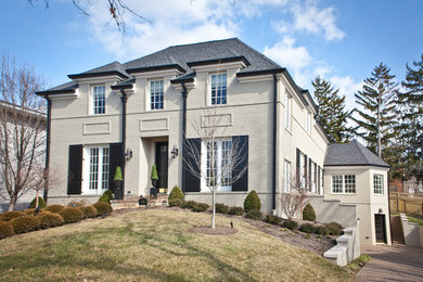 Elegant exterior home photo in St Louis