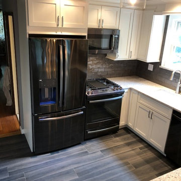 Kitchen Grey/White