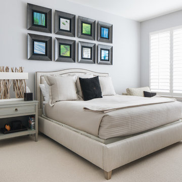 Elegant and Minimal Suburban Chicago Penthouse Bedroom