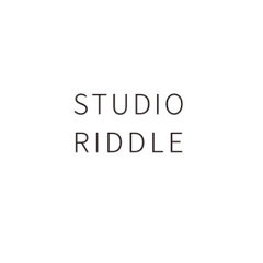 STUDIO RIDDLE