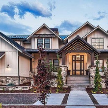 Home Plans with Master and Guest on Main Floor