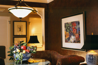 Dining room - eclectic dining room idea in Orlando