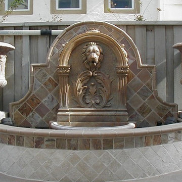 Wall fountain