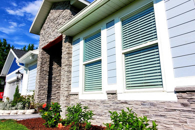Arts and crafts exterior home photo