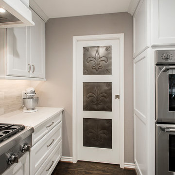 Scott Circle Kitchen & Living Room