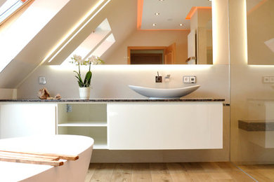 Modernes Badezimmer in Dresden