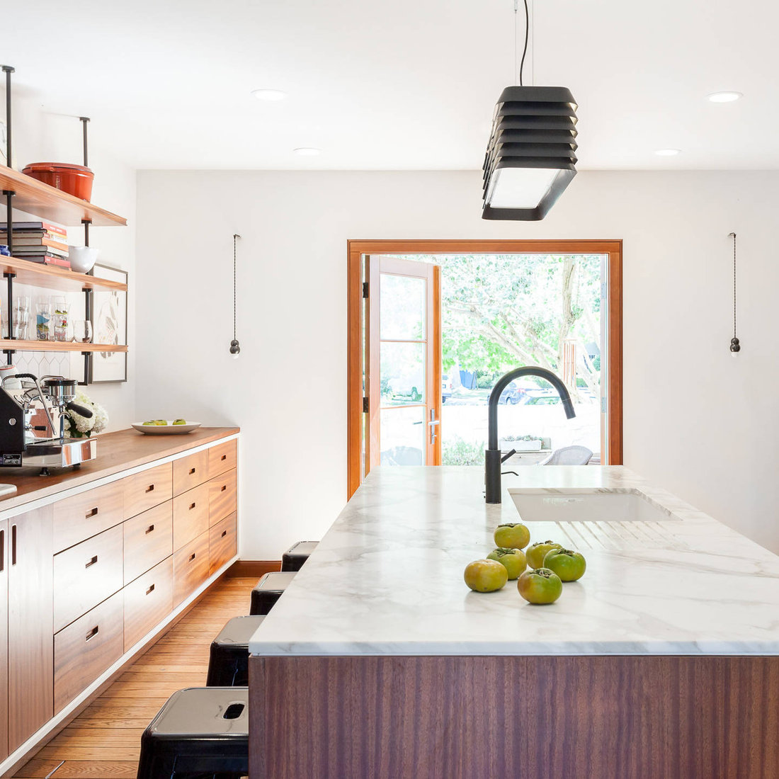 Spanish Modern