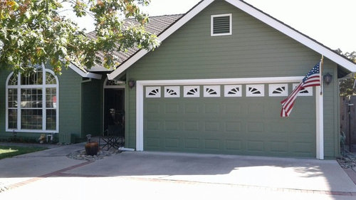 Would You Paint Your Garage Door To Match The House - Do You Paint Garage Door Same Color As House