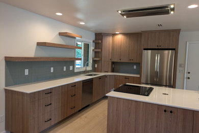 Inspiration for a 1950s kitchen remodel in Denver