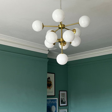 NW1 London - Elegant chandelier