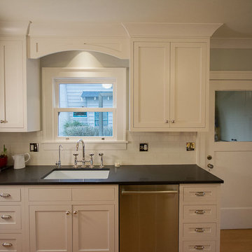 Traditional NE Portland Kitchen