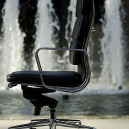 The Clyde Series: Out And About - Office Chairs