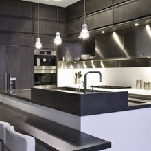 B&W Kitchens, BLACK counters
