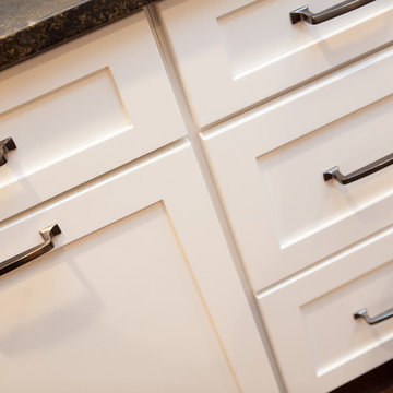 Cozy Retro Kitchen in Arlington Heights