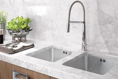 Elegant kitchen photo in Houston