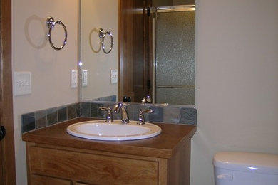 Design ideas for a traditional bathroom in Seattle.