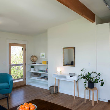 Ave G Carport Apartment