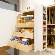 built ins-kitchen cabinets