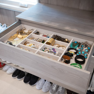 Shannon Wollack's Closet by Avera