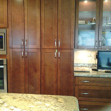 70's kitchen came into the present