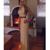 Abbey Milnes foto