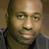 Milton Lowe's photo