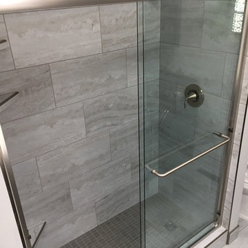 Laundry/Hall Bath Combo