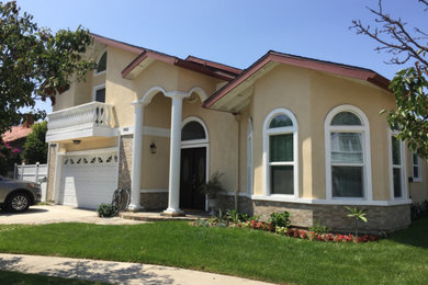 Inspiration for an exterior home remodel in Los Angeles