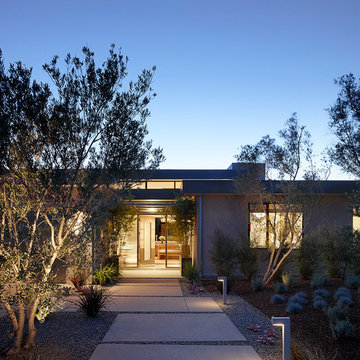 Lakeside Drive Residence