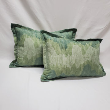 Pair of lumbar pillows with flange.