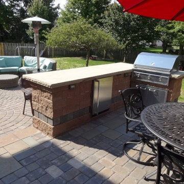 Patio, Bar/Counter & Grill
