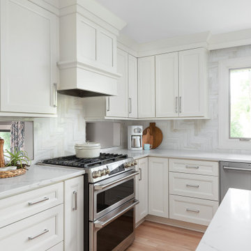 Mohawk Court Kitchen