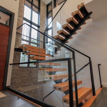 Project #98 | Modern Mono-beam Staircase with Glass Railing