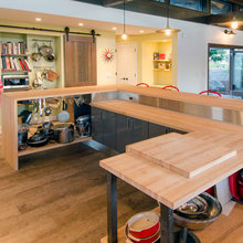 maple chopping block top under window