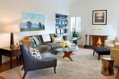 Design ideas for a transitional living room in Sacramento.