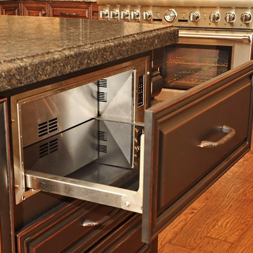 McLusky Showcase Kitchens & Baths