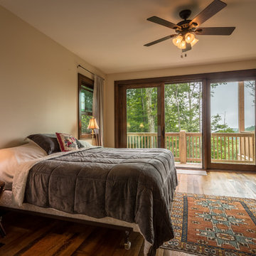 Rustic Retreat in Lost Creek