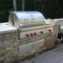 Outdoor Kitchen