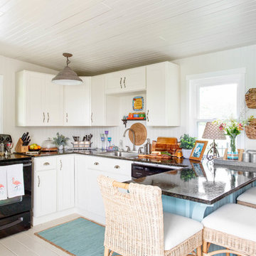 My Houzz: Happy Update for a Weathered Pool House