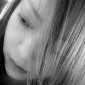 Mara Chou's photo