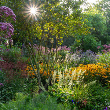 Country Pool Garden