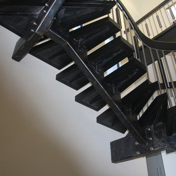 LED Balusters - Raw Metal Stringer