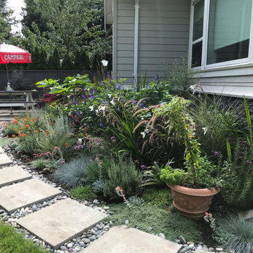 Mediterranean Garden in Tsawwassen