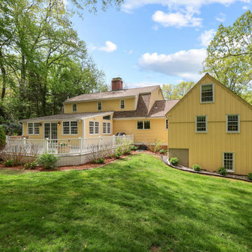 17 Stonepost Road, Glastonbury, CT 06033