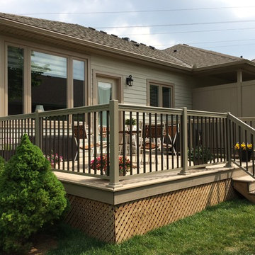 Aluminum Spindle 2-Colour Deck Railings - 111