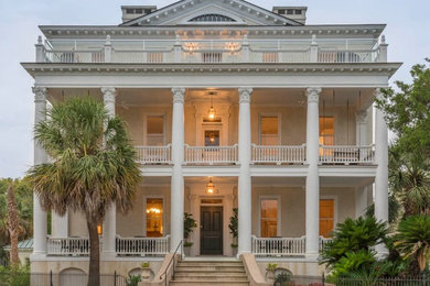 Inspiration for a timeless home design remodel in Atlanta
