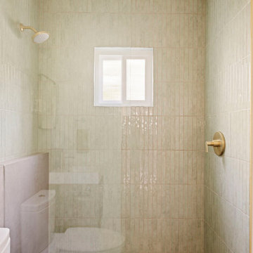 mid-century meets transitional home in Glendale, CA
