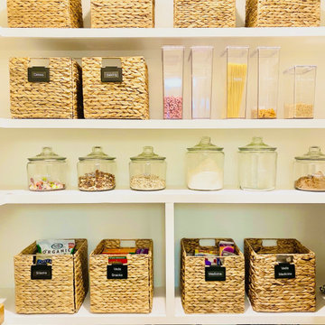 Clean & Simple Pantry
